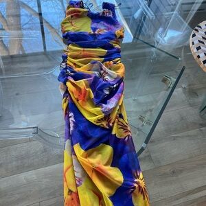 Zara Floral backless Maxi Dress in Yellow and Blue